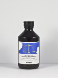 DAVINES NATURAL TECH REBALANCING SHAMPOO 250ML