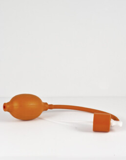 SPRUZZINO PER DOPOBARBA USO FLOID CON POMPETTA E VAPORIZZATTORE