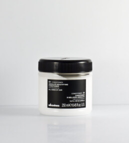 DAVINES OI / CONDITIONER DI BELLEZZA 250ML