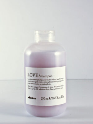 DAVINES ESSENTIAL HAIR CARE LOVE SMOOTHING SHAMPOO 250 ml - DISCIPLINANTE